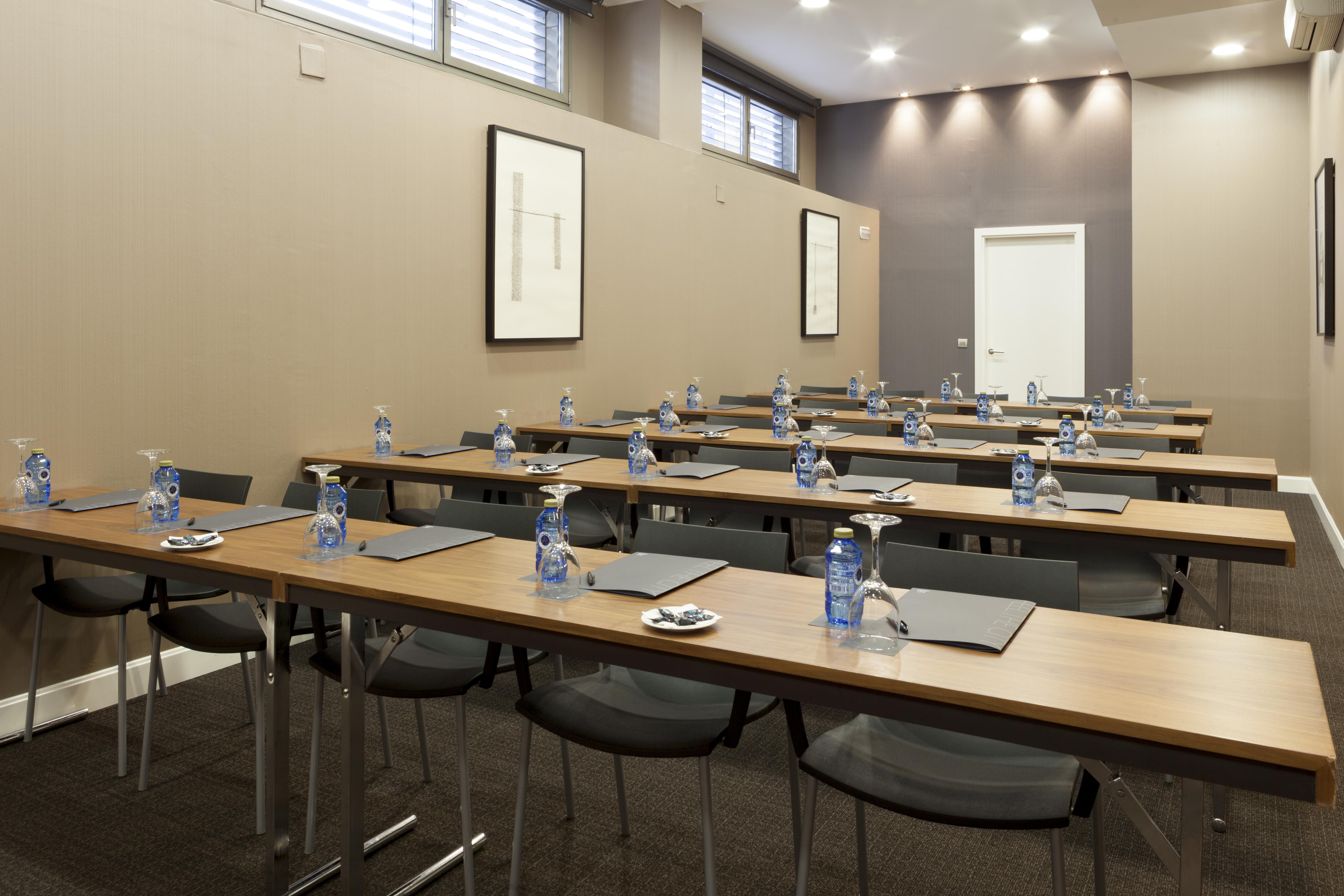 Hotel Porcel Torneo Sevilla
